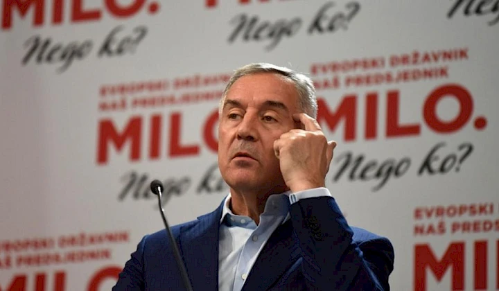 Đukanović nije prijavio karticu u "Atlas banci"