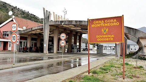 Migranti za prelazak granice plaćaju 411 eura
