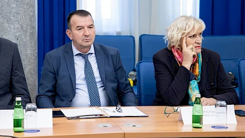 Zapošljavali bez oglasa, Vladu nisu pitali za koeficijente