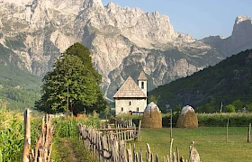 Spor oko bespravne gradnje potresa turističko selo u Albaniji