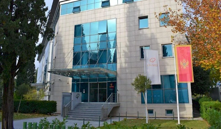Pomogli direktorki da otplati stambeni kredit