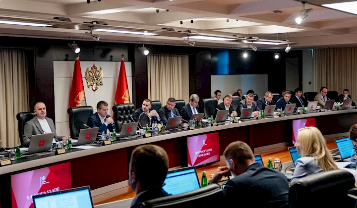 Javna uprava raste, racionalizacija ostaje u strategijama