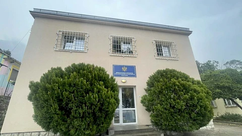 Više pacijenata nego kreveta u bolnici u Dobroti