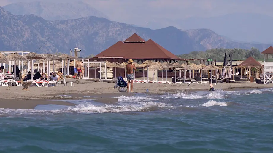 Velika plaža u Ulcinju. Foto: BIRN/Samir Kajošević